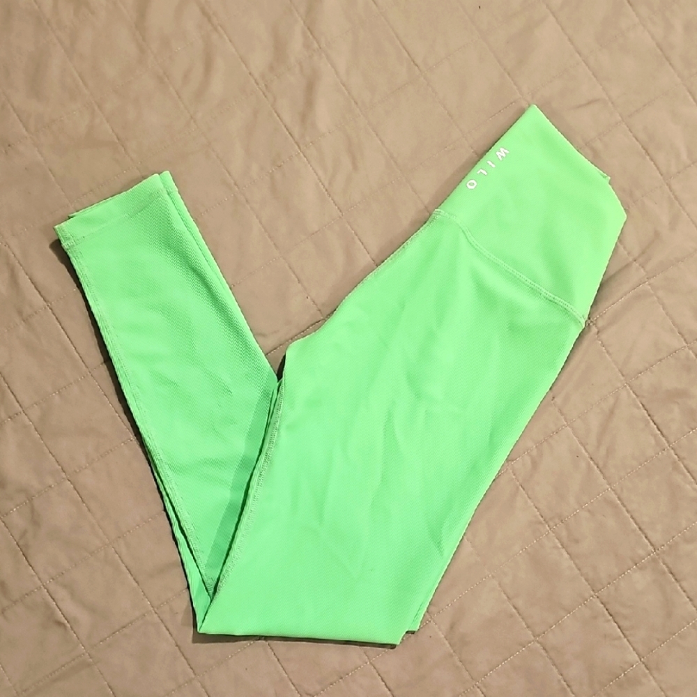 NWT Wilo The Label 7/8 Ribbed Leggings Apple Color Sz Small
